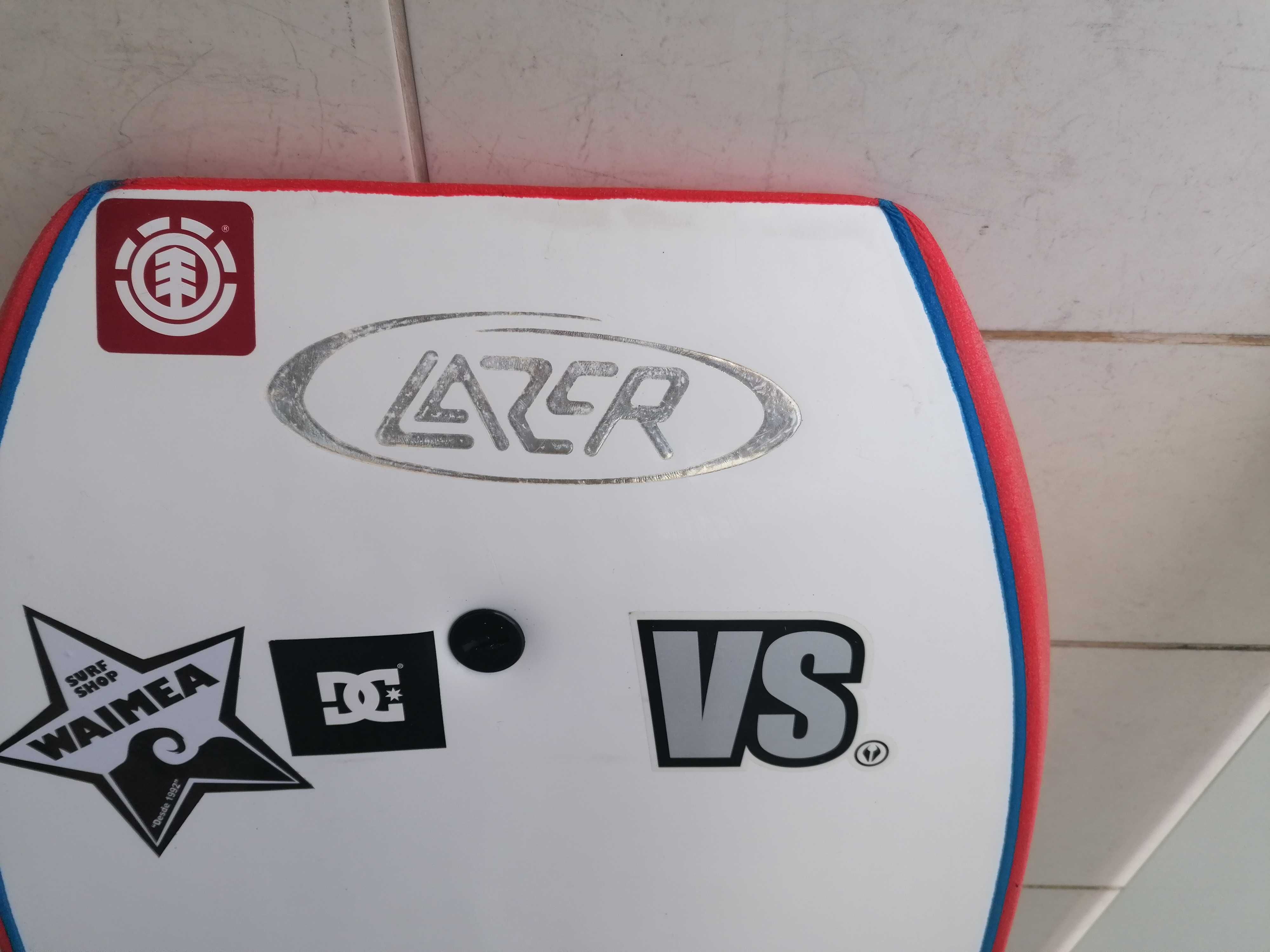 Prancha bodyboard LAZER, saco 
LBOLT, fato bilabong,botins