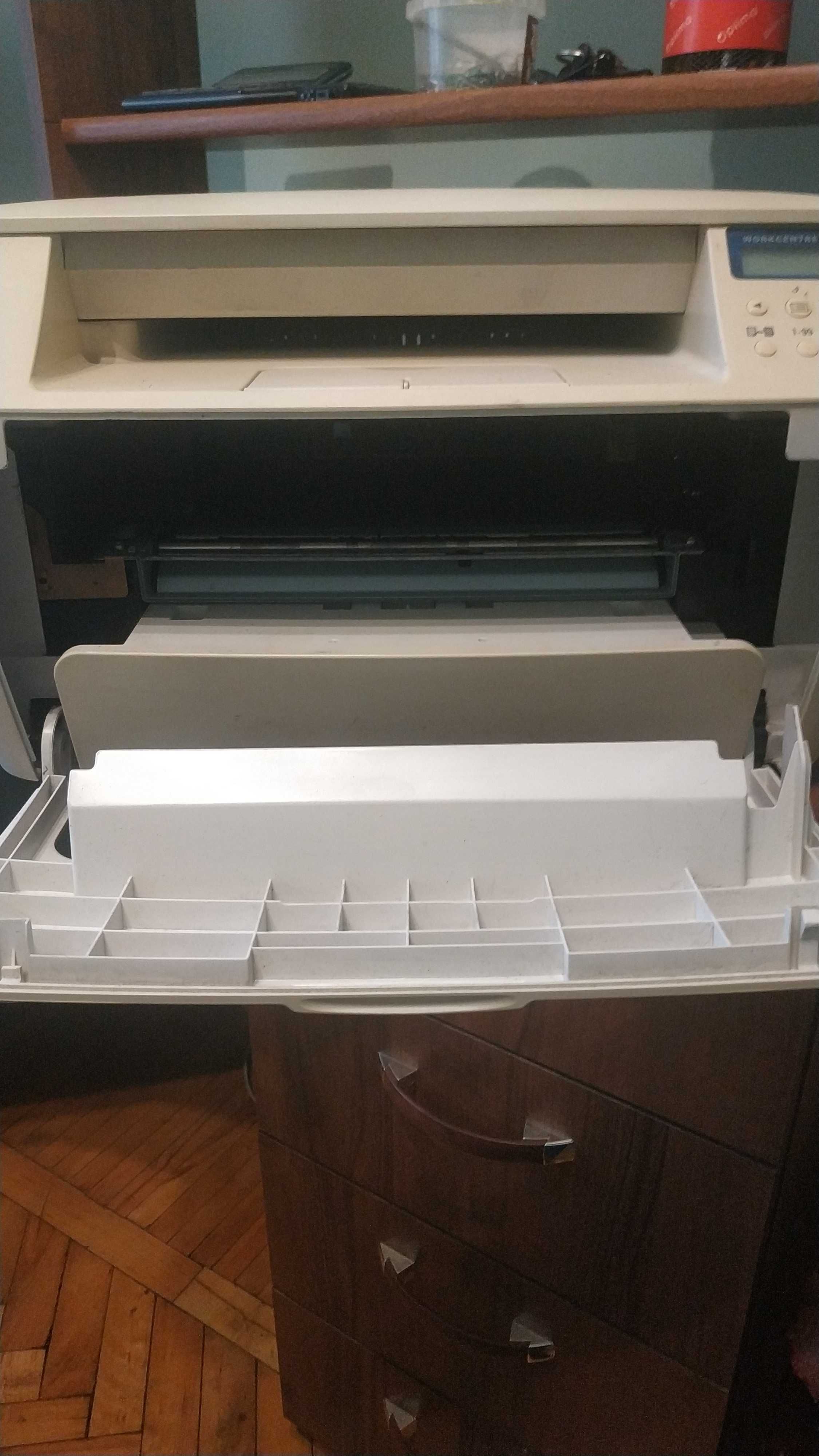 МФУ Xerox pe114e (принтер, копір, сканер)