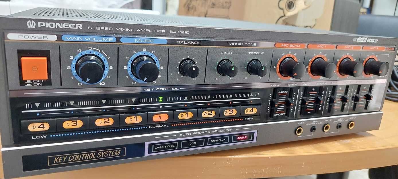 Amplificador Pioneer