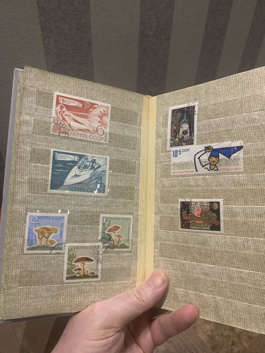 Альбом з марками  1