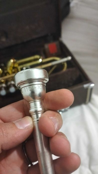 Trompete Yamaha YTR 2320E