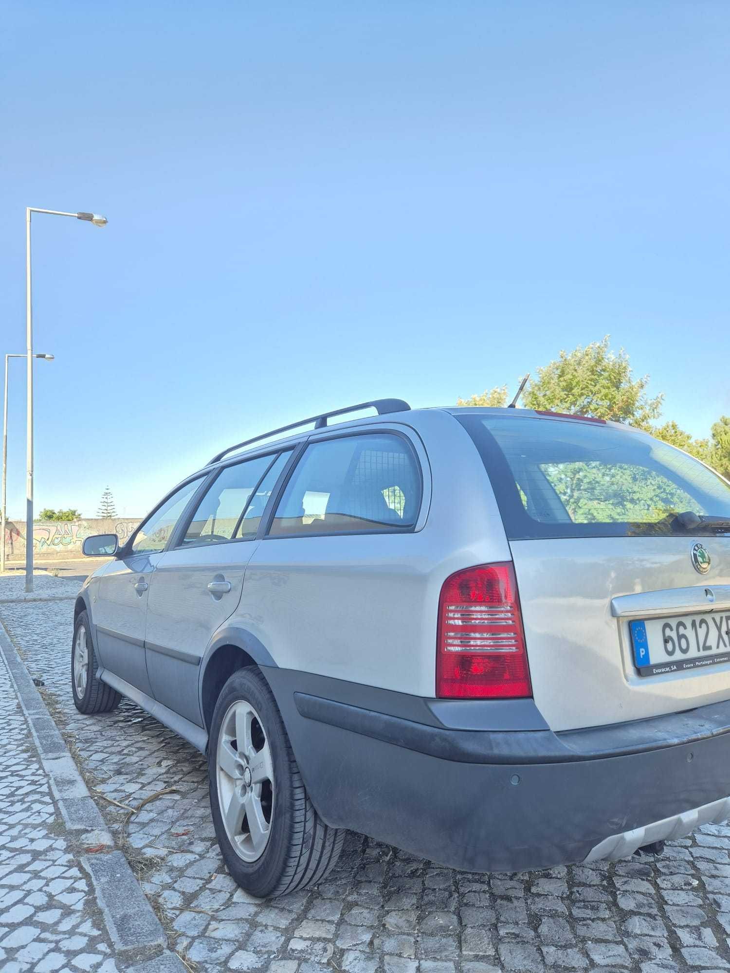 Skoda Octavia 1.9 tdi Nature III 3 4x4 ótimo estado SUV TT