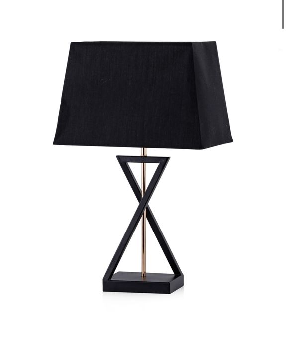 Lampka nocna czarna