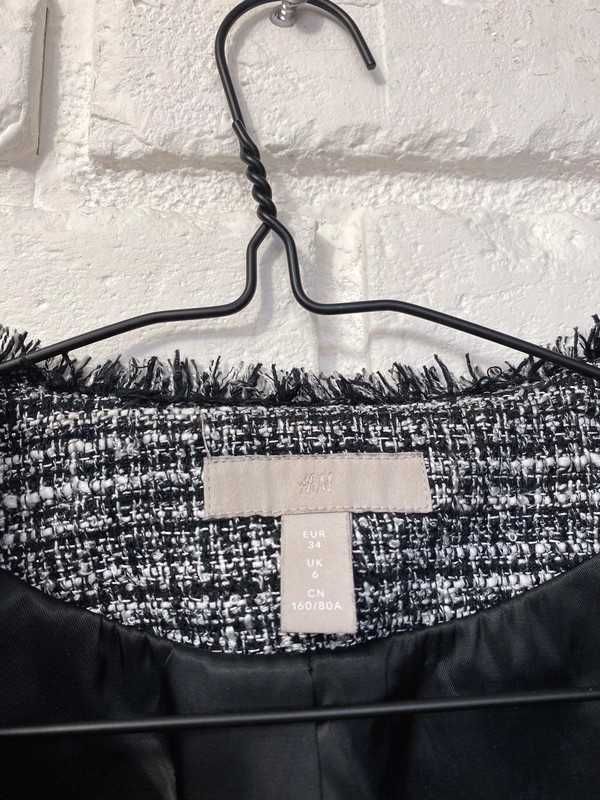 Czarna biała kurtka żakiet marynarka tweed ze srebrna nitką h&m xs