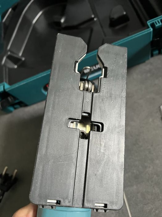 Мережевий лобзик Makita 4351 FCT