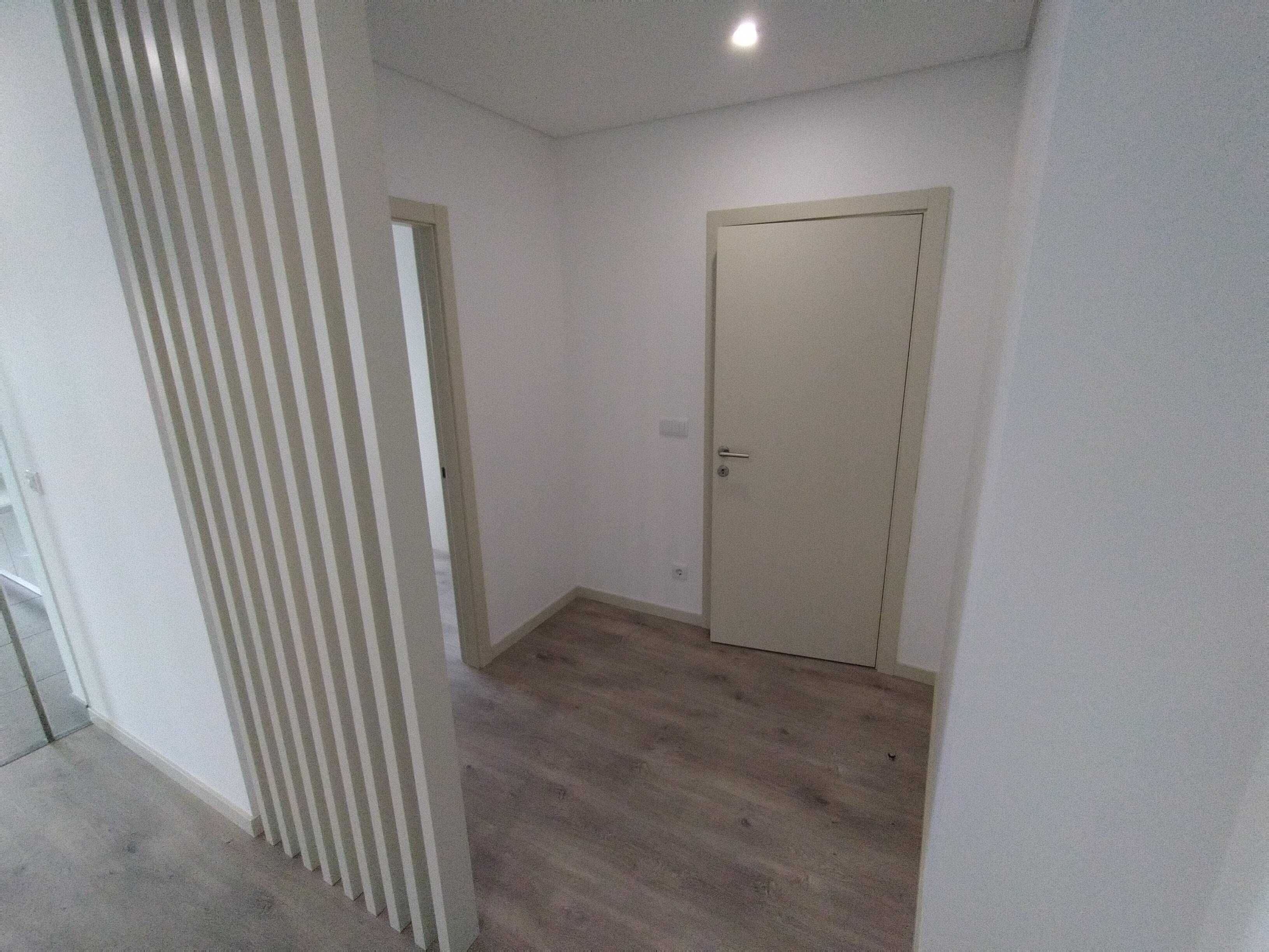 Apartamento T1 em Arcozelo