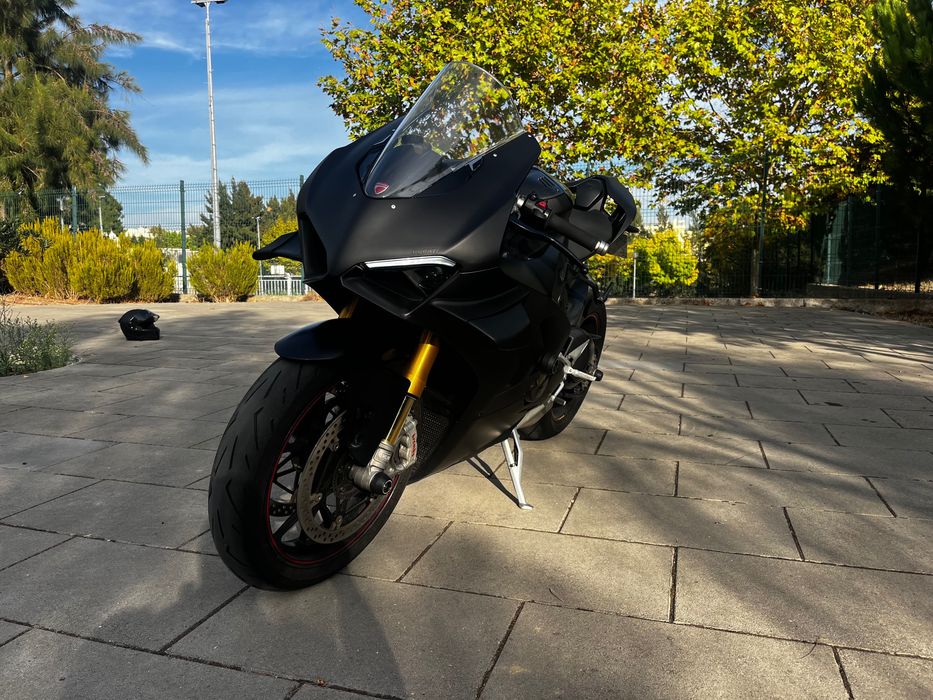 Ducati panigale v4s