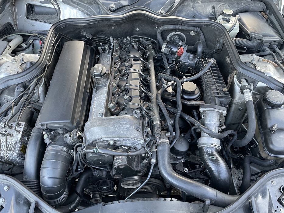 Разборка Mercedes W211