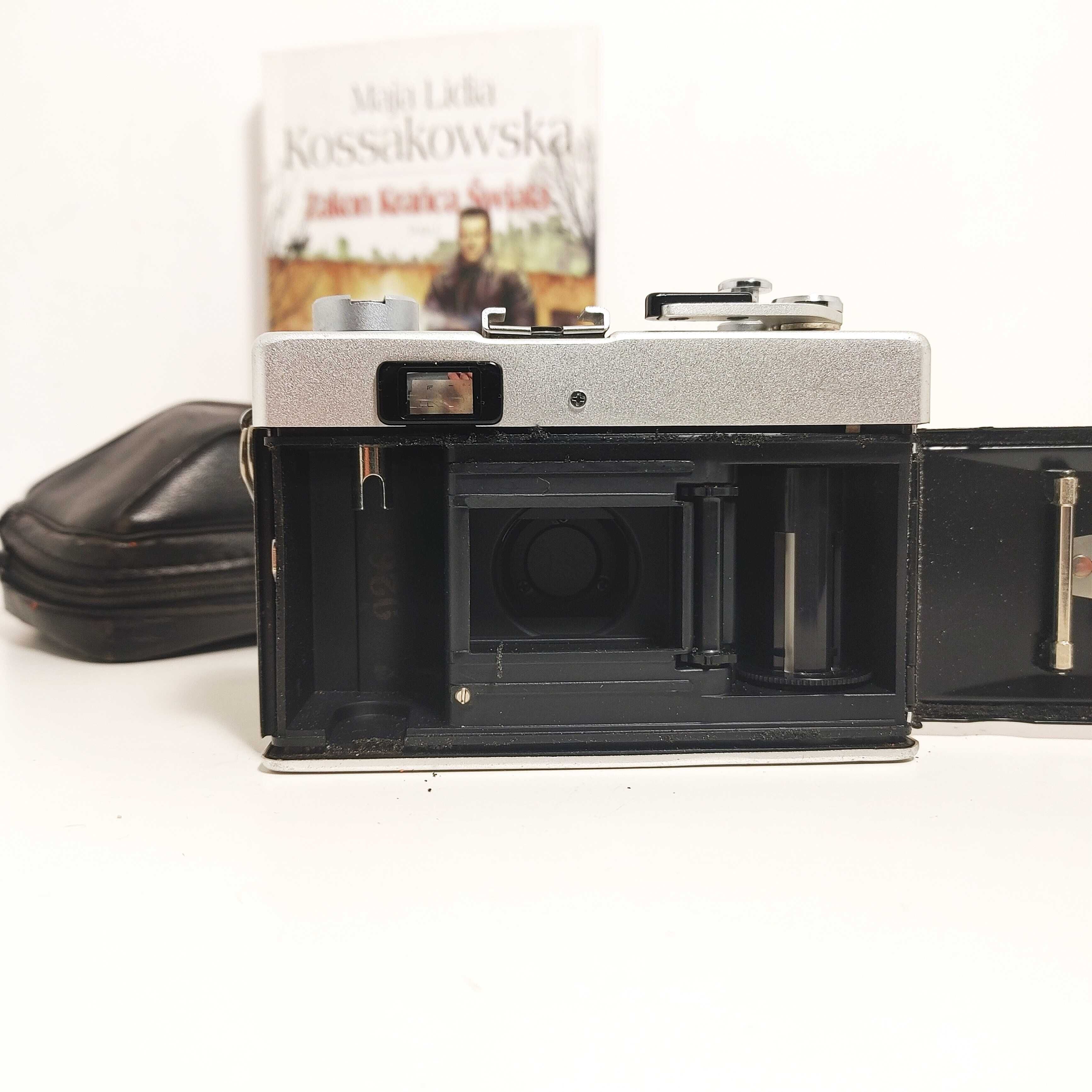Kompaktowy aparat fotograficzny z 1976 roku RICOH 35 ZF Obiektyw 40 mm