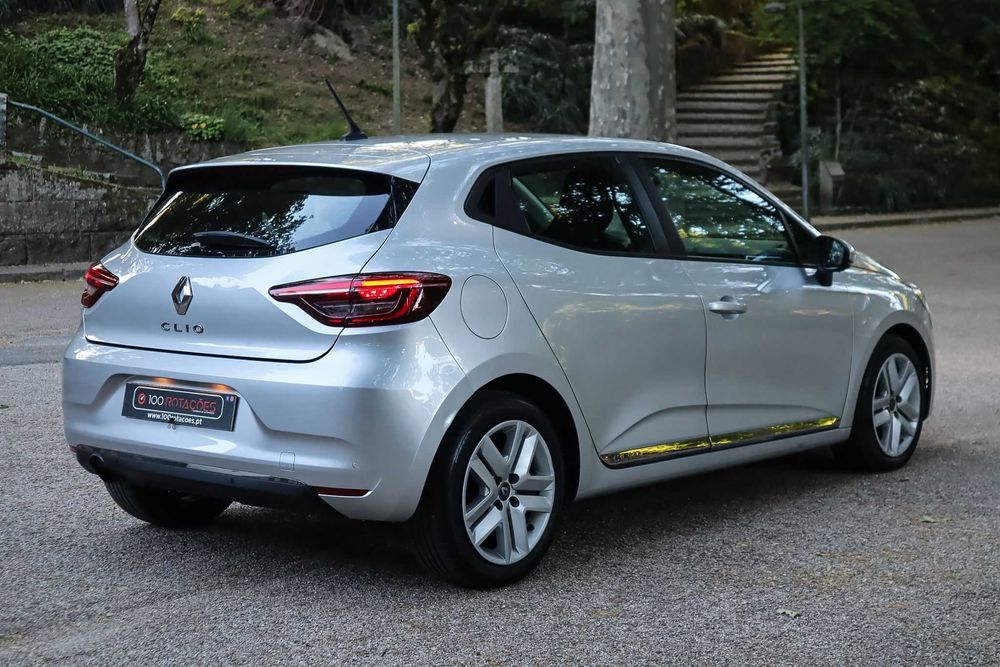 Renault Clio 1.0 tce Bi-Fuel (Desde 185€/Mês)
