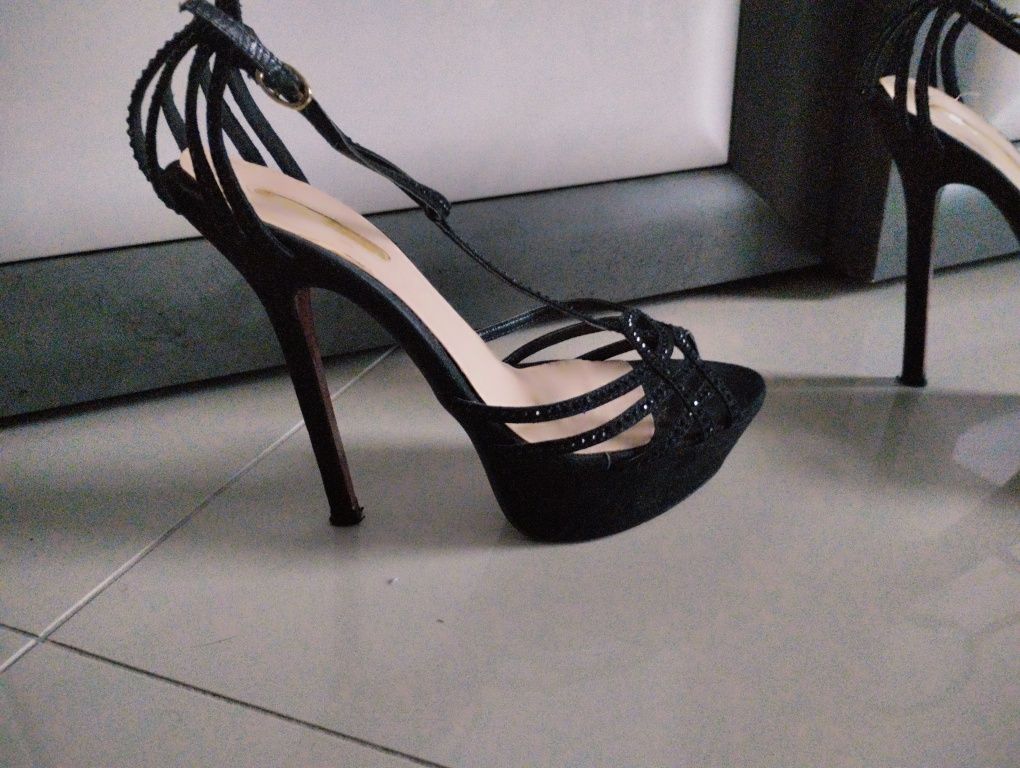 Szpilki sandałki high heels