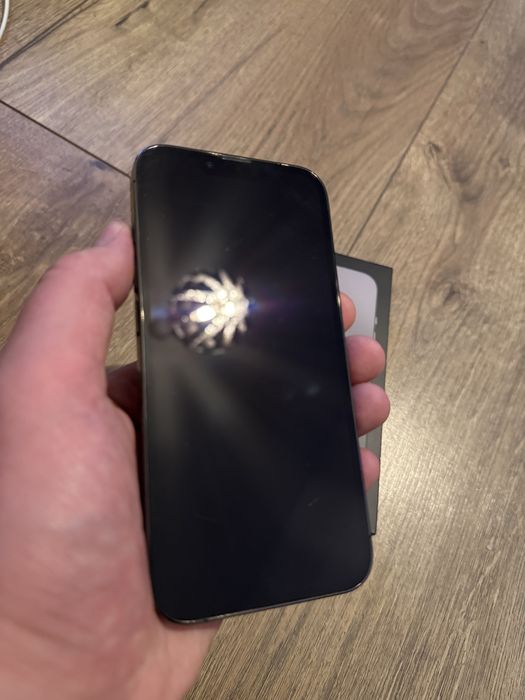 iPhone 13 Pro 256GB Graphite – Stan BDB, Etui MagSafe + Akcesoria