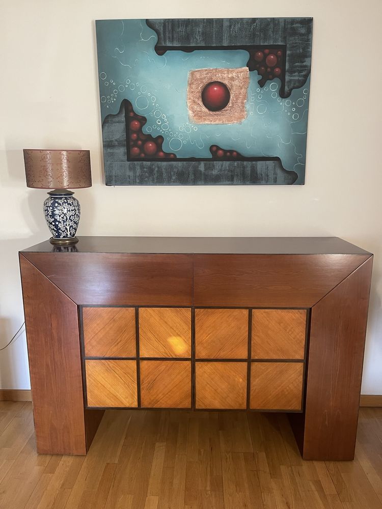Conjunto Mesa + 6 cadeiras e Aparador