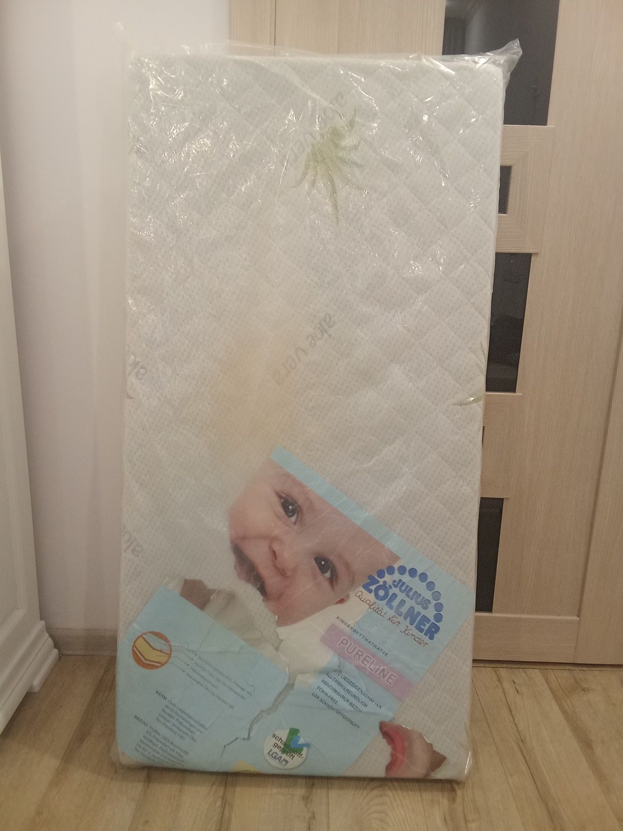 Матрас  у дитяче ліжечко
