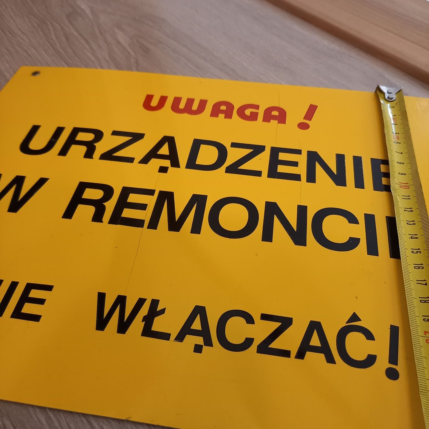 Tablica stalowa urządzenie w remoncie