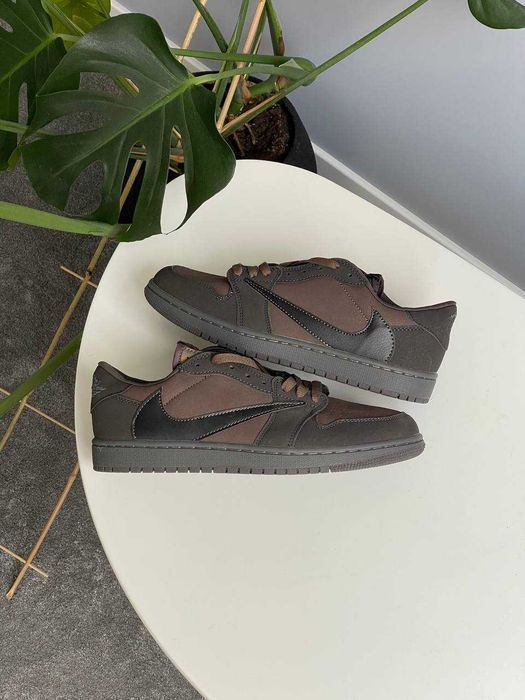 Кросівки Nike Air Jordan 1 OG SP Travis Scott Velvet Brown premium
