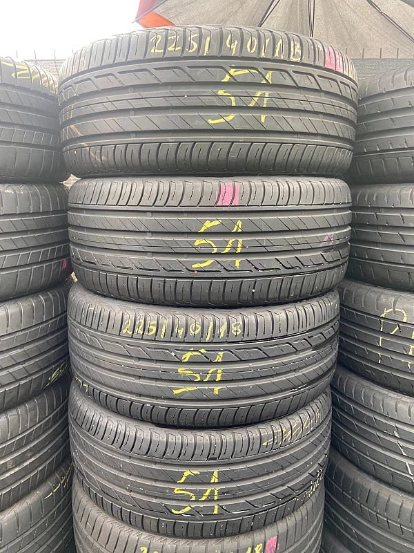 225/40/18 Bridgestone Turanza T001_6,5mm_4szt_(51)