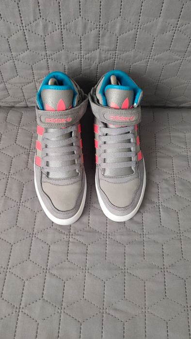 Кросівки хайтопи ADIDAS на танкетці, 36,5 р., 22,5-23,5 см