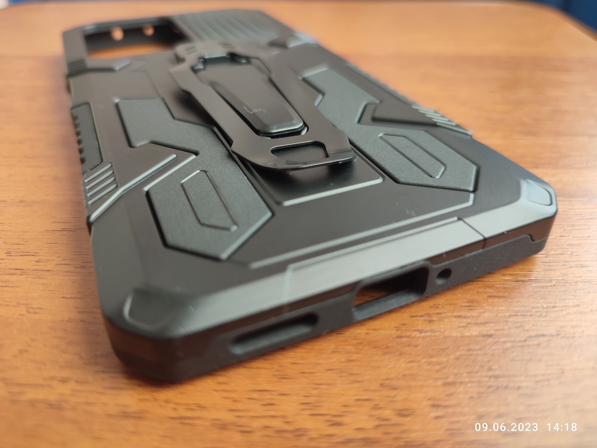 Чехол противоударный с зажимом для Xiaomi Redmi Note