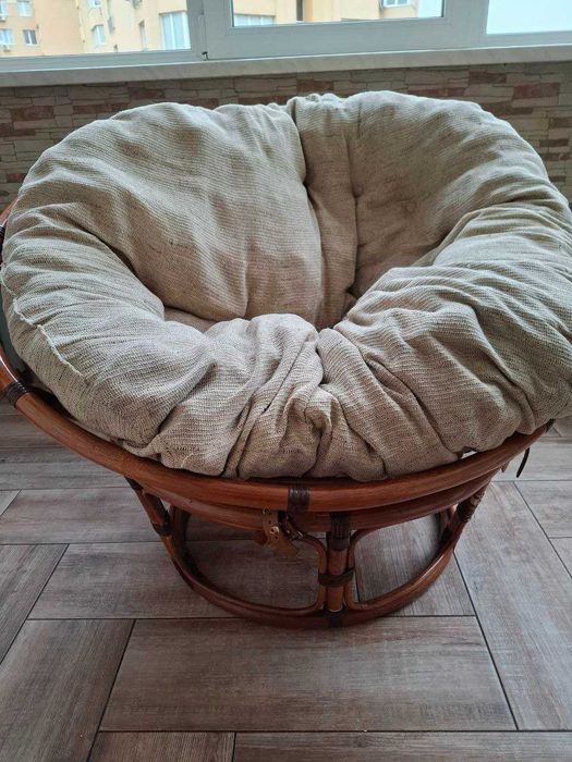 Крісло папасан з ротанга, 2 шт, одне з подушкою, самовивіз