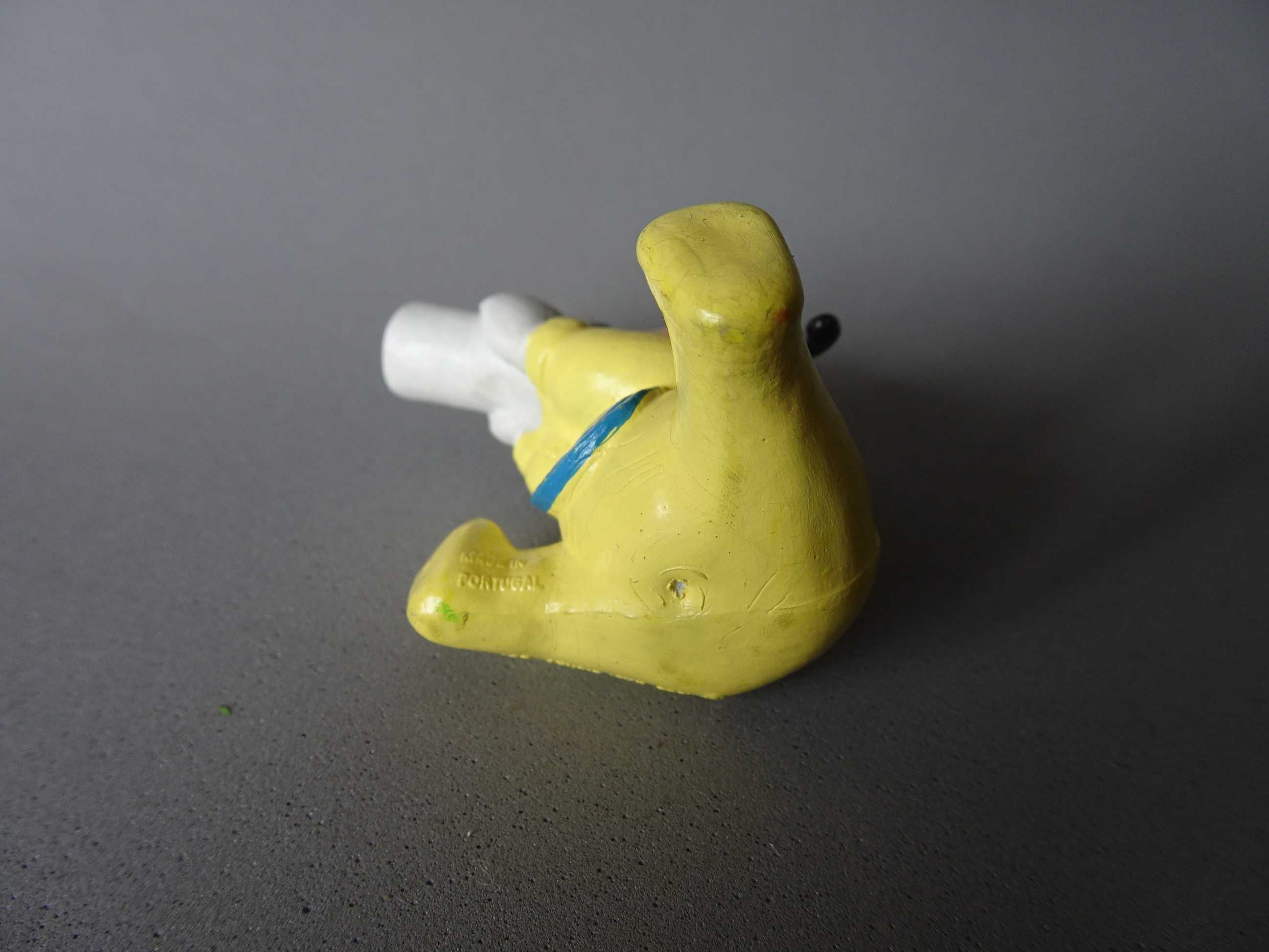 Figura em PVC Maia Borges - Pateta amarelo claro