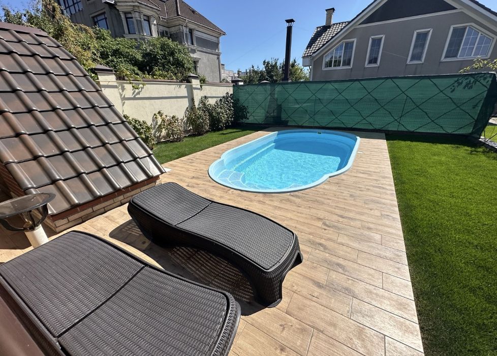 Оренда сучасного нового будинку! Підвал! Баня! Бассейн! Море!