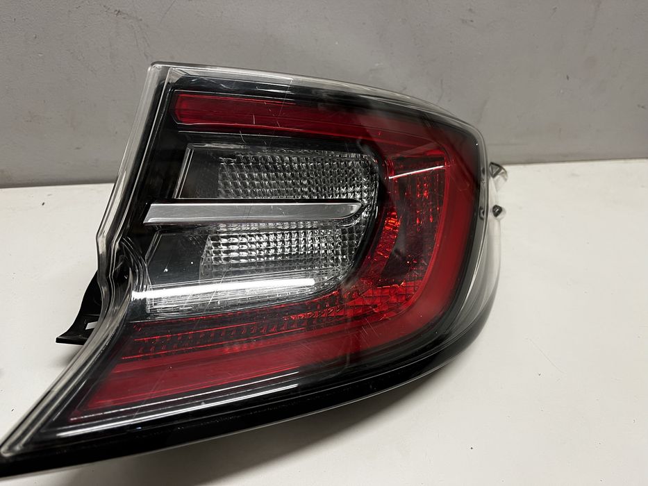 TOYOTA COROLLA E21 HB lamla tylnia lewa/prawa ORG