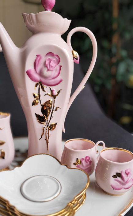 Каковий сервіз « Троянда» фафор СРСР , Коростень