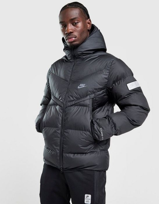 Куртка Nike AIR MAX , оригинал новая