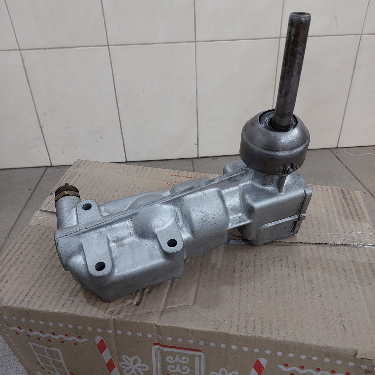 Куліса мерс 207-410 старого взірця 611, реставрована.