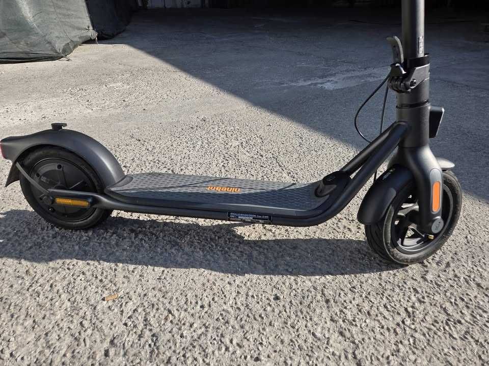 Trotinete Segway Ninebot F2E 400W (como nova)