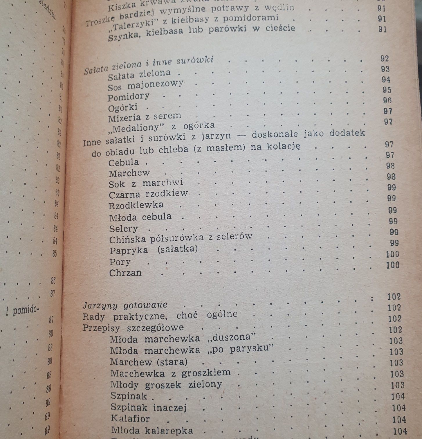 Książka kucharska dla samotnych i zakochanych z 1970 roku.