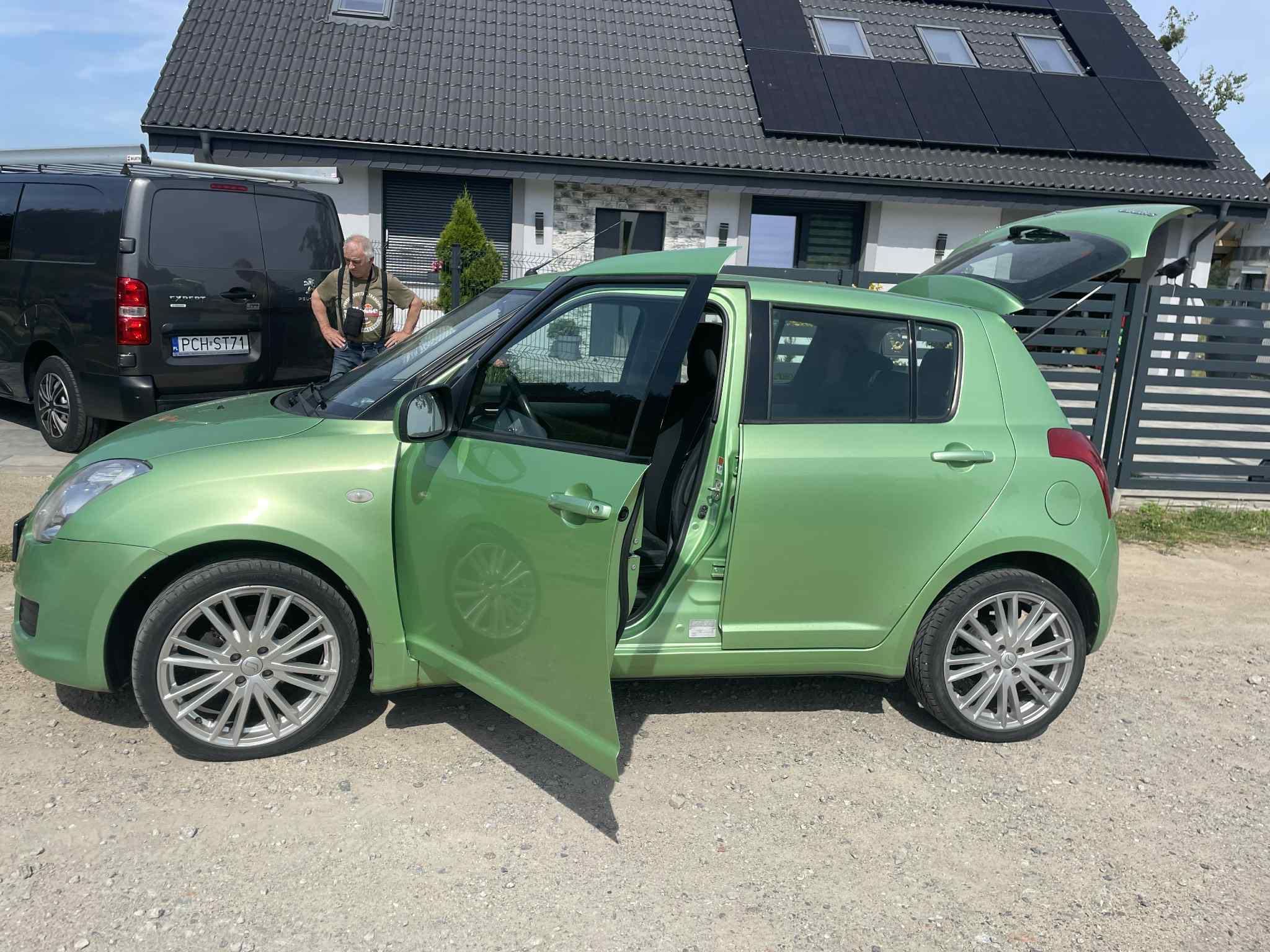 Suzuki swift sprzedam samochód