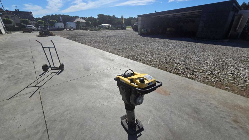 Zagęszczarka stopowa skoczek Wacker Neuson BS 50-2 Bomag Ammann