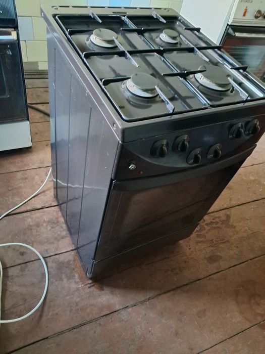 Плита газова. Пересилаю!