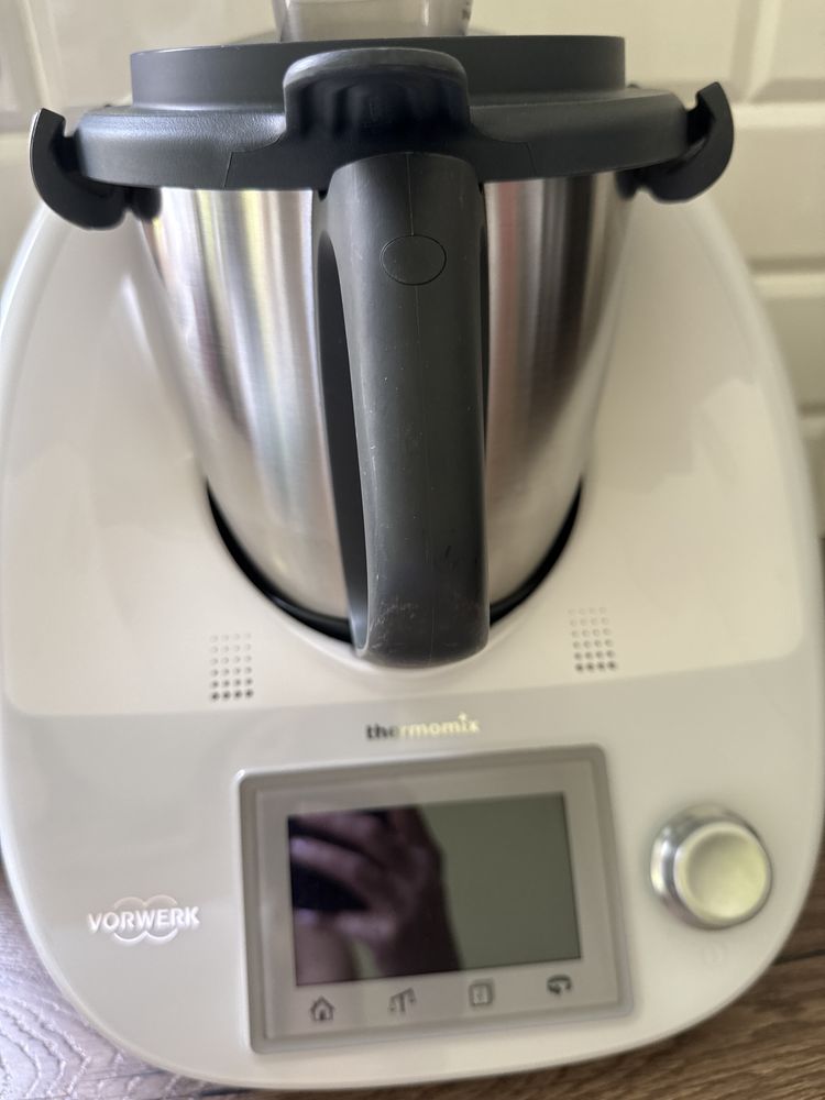 Thermomix TM5 z akcesoriami