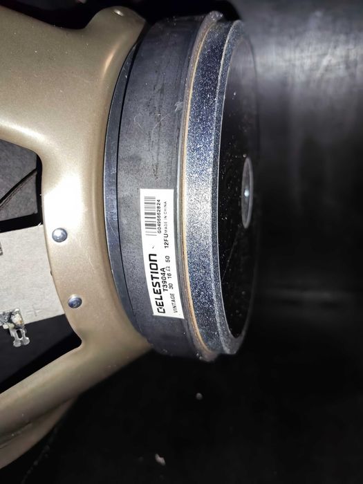 4x Celestion V30 16ohm głośniki gitarowe