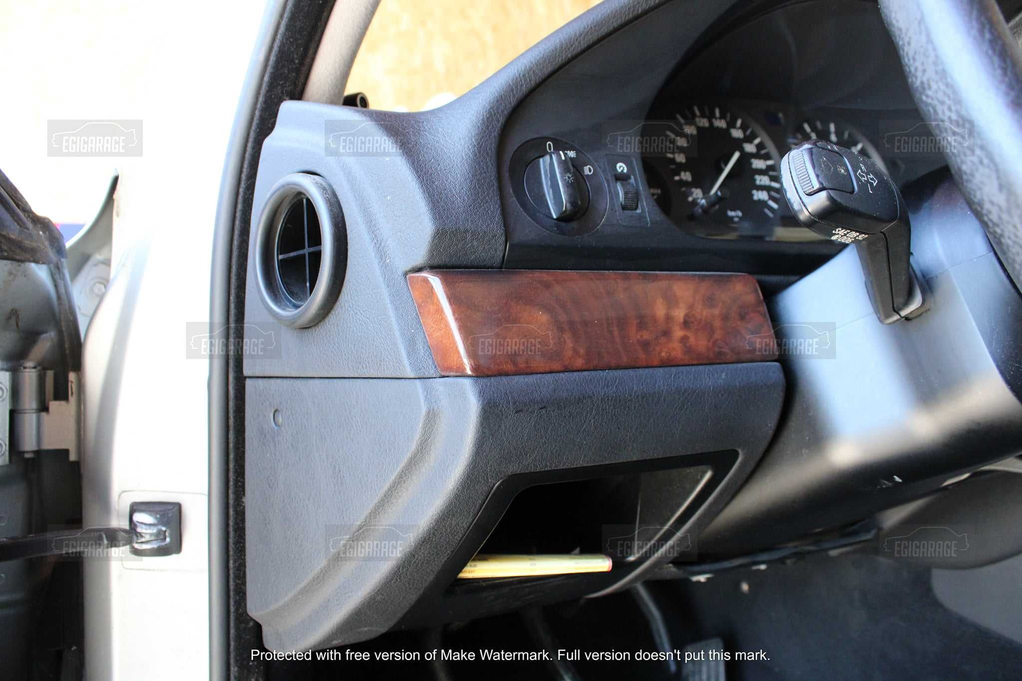 BMW E39 520i_ Para Peças