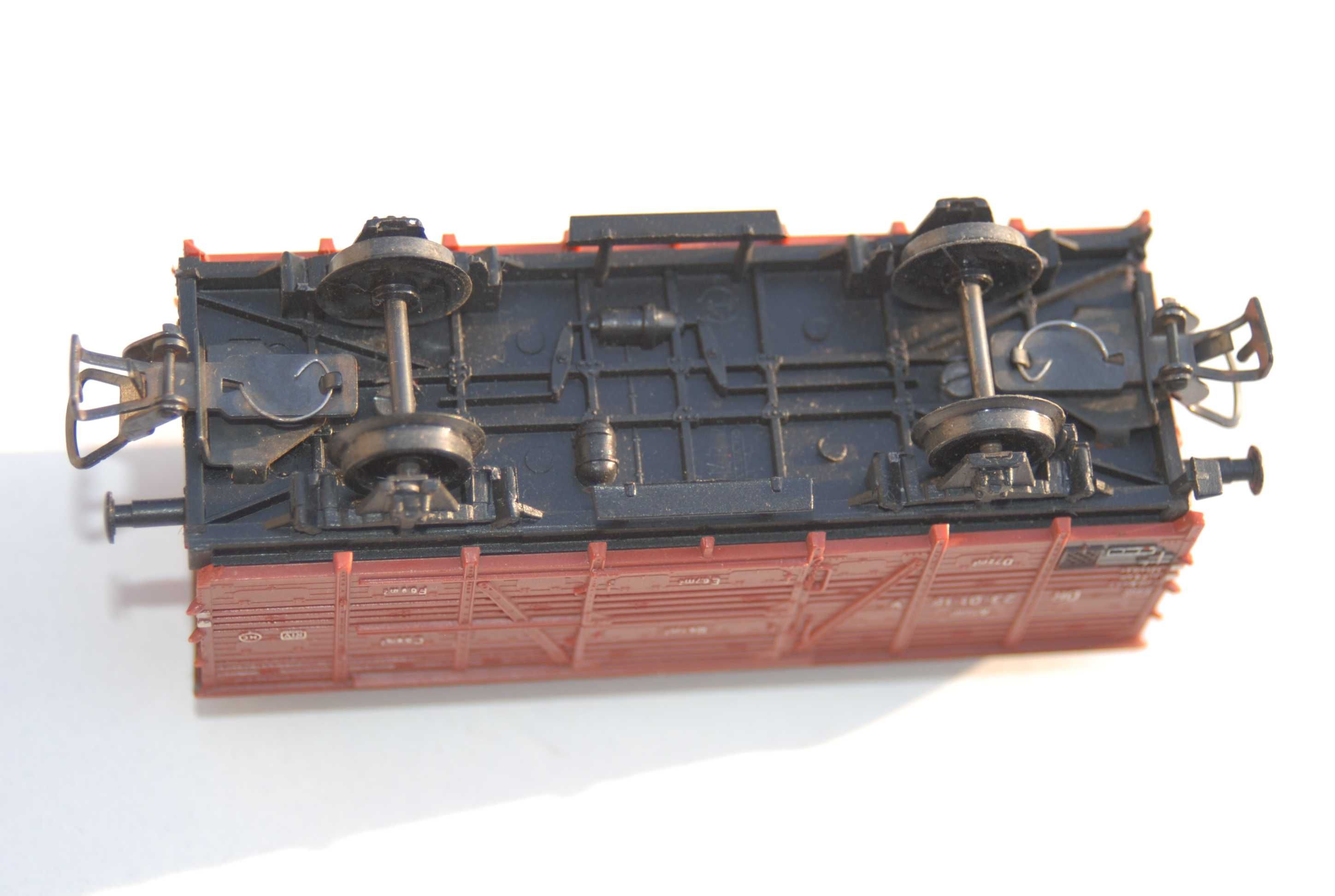 Stara wagon towarowy DR 230118 skala H0 1:87  unikat kolekcjonerski