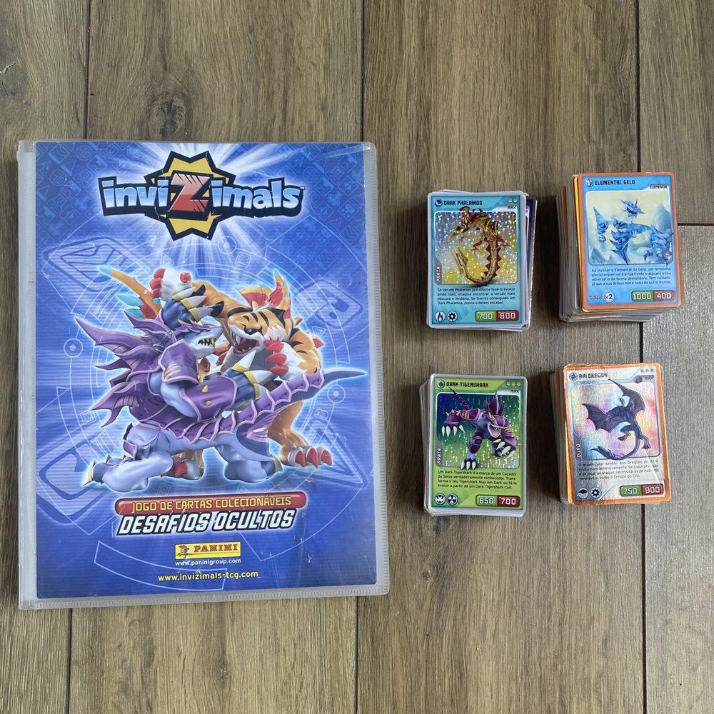 Caderneta Invizimals + 312 cartas