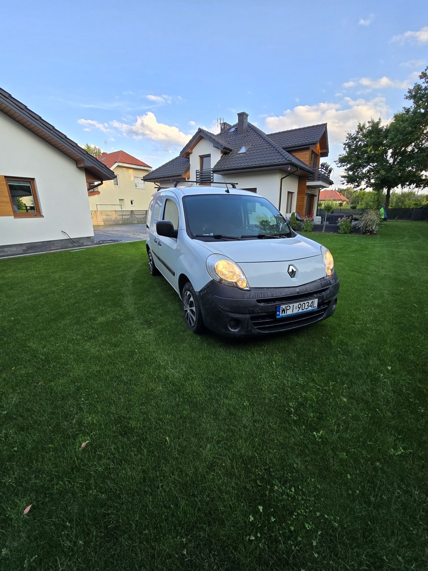 Sprzedam RENAULT Kangoo nawigacja klima