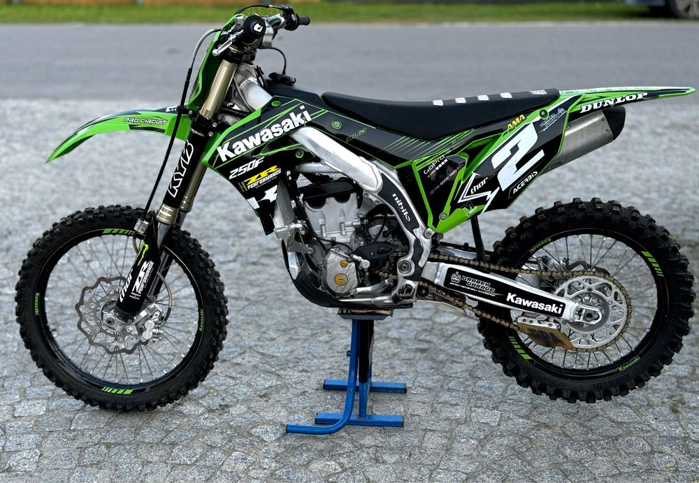 Kawasaki KXF 250  2021 ROZRUSZNIK    83 mth od nowości