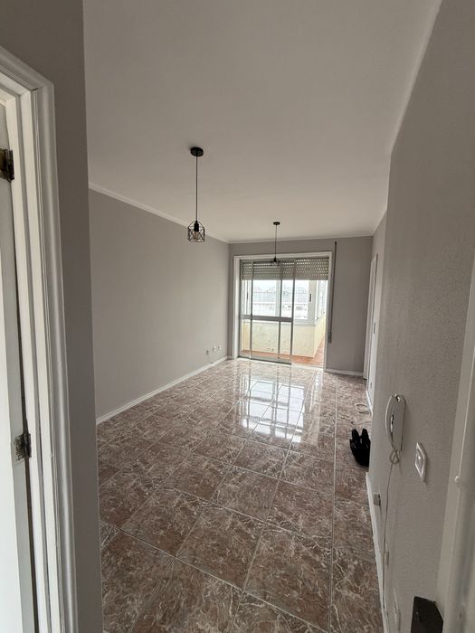 Apartamento T2 - Campanha / Parque São Roque