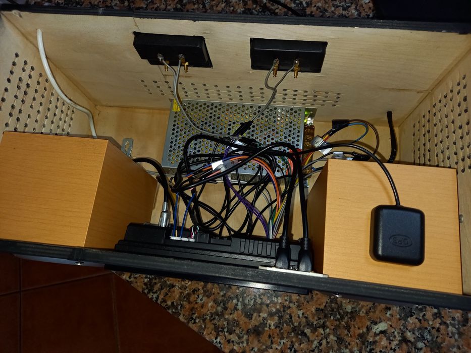 Multimidia Android Bluetooth, Auto-Radio