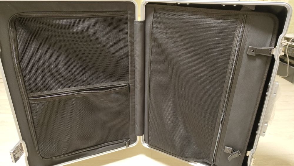 Валіза алюмінієва