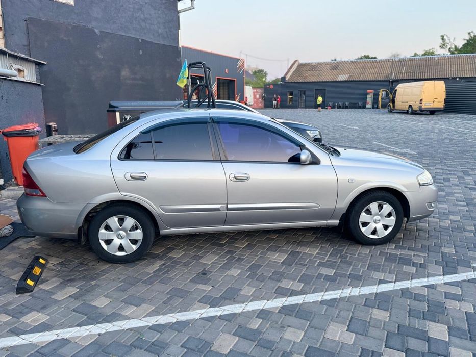 Nissan almera classic