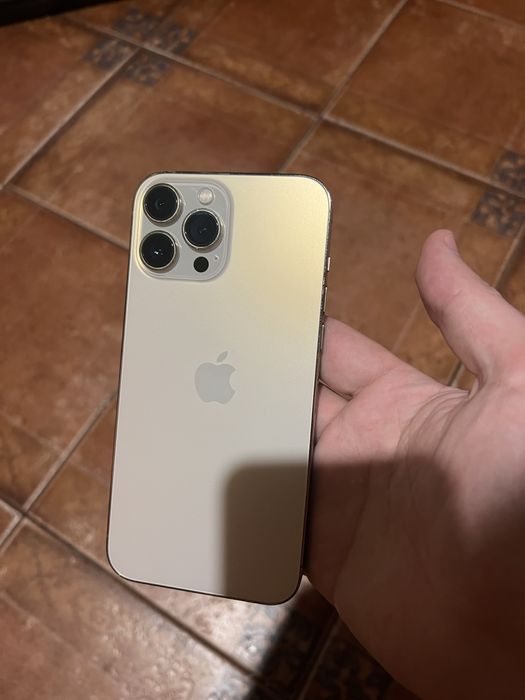 Iphone 13 pro max 256 icloud off