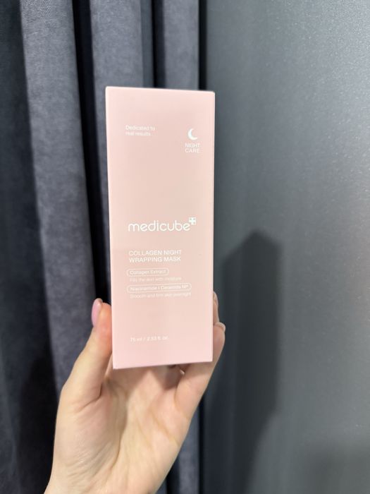 Колагенова нічна маска плівка для обличчя Medicube