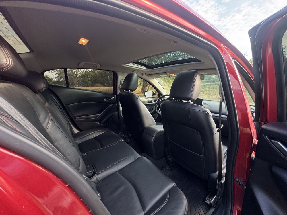Mazda 3 grang touring