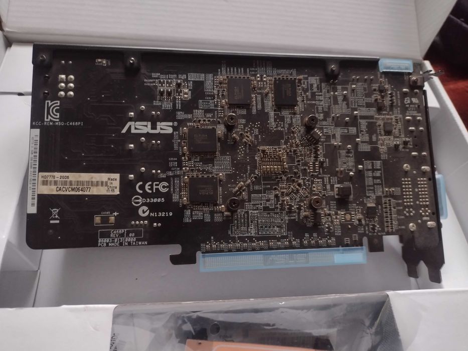 Відеокарта Asus HD7770 2 gb